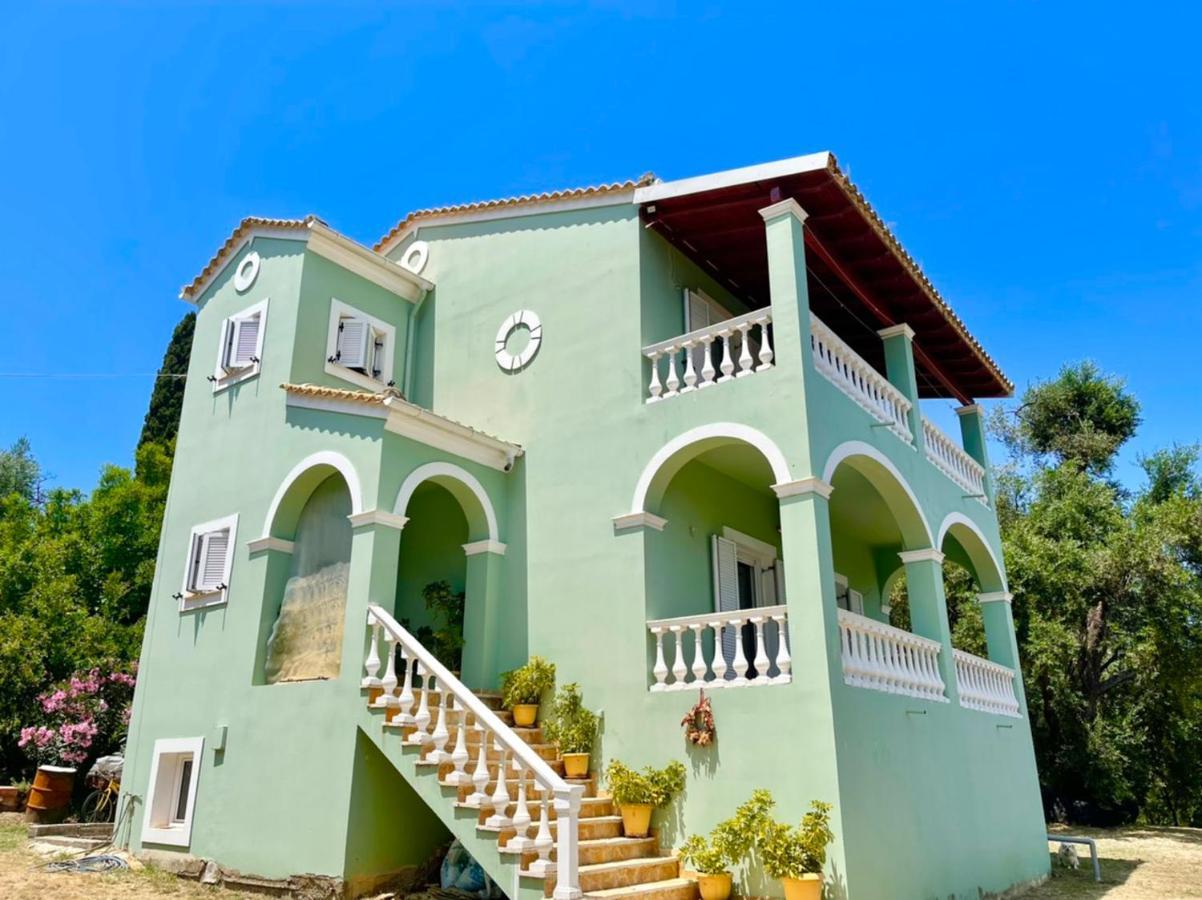 Green Hill House อายีโอส เยออร์ยิโอส ปากอน ภายนอก รูปภาพ