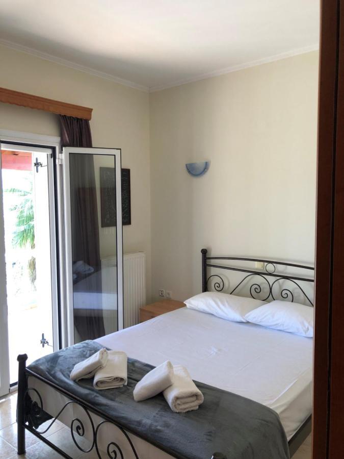 Green Hill House อายีโอส เยออร์ยิโอส ปากอน ภายนอก รูปภาพ